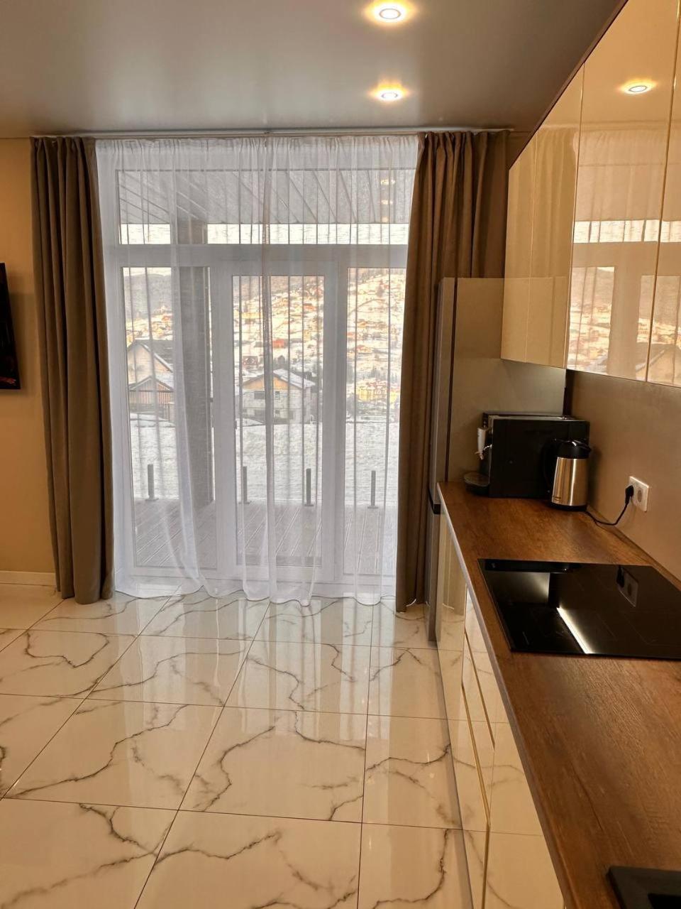 Apartamento Park House Palyanytsya Exterior foto