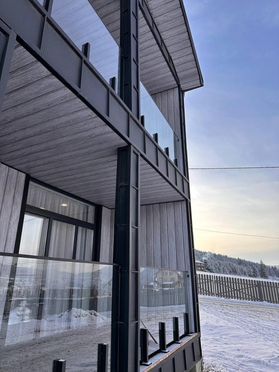 Apartamento Park House Palyanytsya Exterior foto