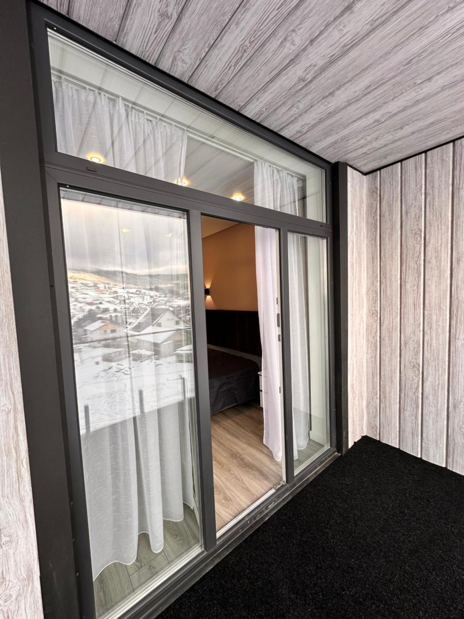 Apartamento Park House Palyanytsya Exterior foto